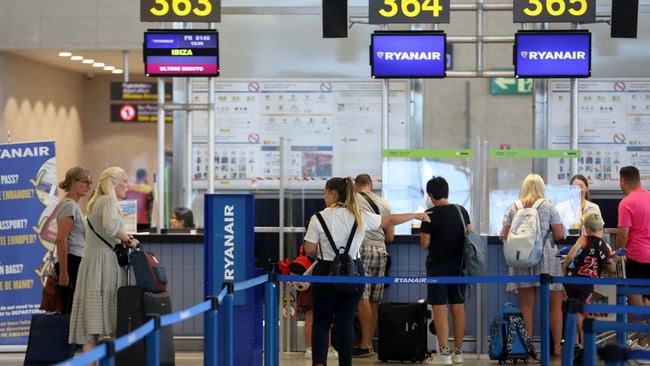 Ryanair permitirá el uso de tarjetas de embarque digitales tras fallos judiciales