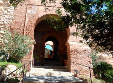 Junta adjudica a Jarquil la restauración de la Torre de la Justicia en La Alcazaba