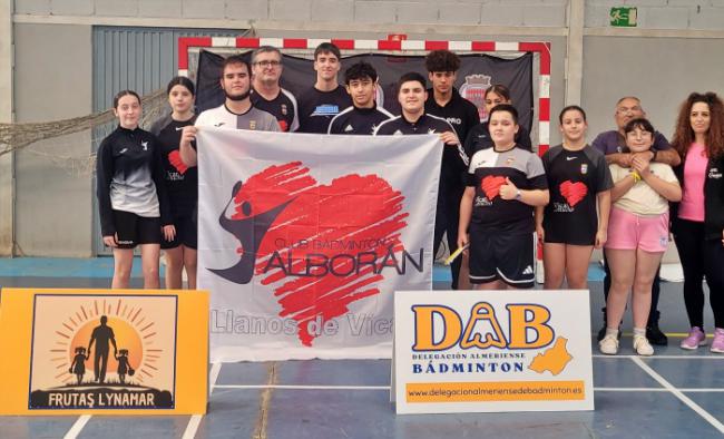 Club Bádminton Alborán de Vícar gana 6 medallas en competición