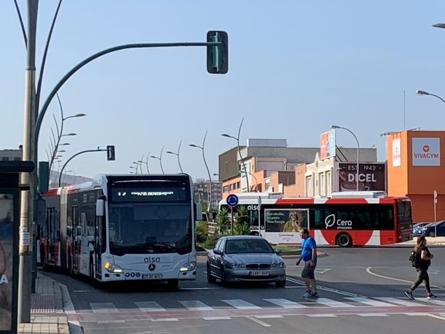 Estas líneas de bus cambian por la demolición del puente de la Avenida del Mediterráneo