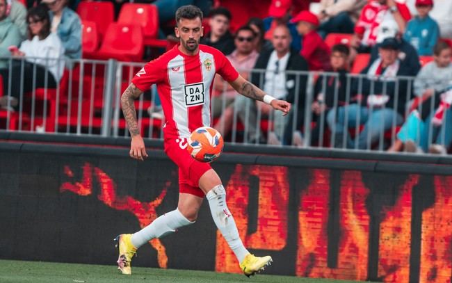 Tres partidos en once días para el Almería