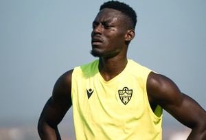 Baba regresa tras nueve meses de ausencia