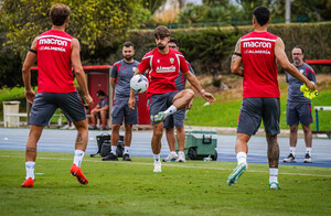Almería se prepara para recibir al Burgos con novedades en la plantilla