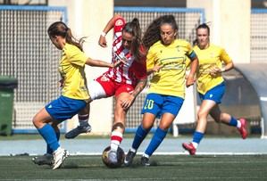 Almería busca mantener el liderato ante el Málaga