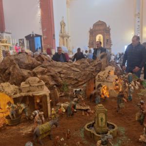 Dalías inaugura el Belén Monumental en el Santuario del Cristo de la Luz