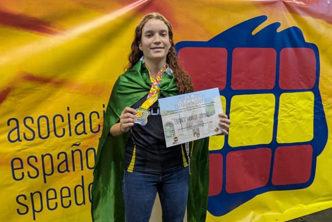 Una almeriense es subcampeona de España en la modalidad de Clock de Speedcubing