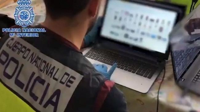 Detienen a un hombre en Toledo por acosar sexualmente a una menor en redes sociales