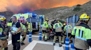 Bomberos del Levante despliega durante el Incendio de Los Gallardos a 70 efectivos