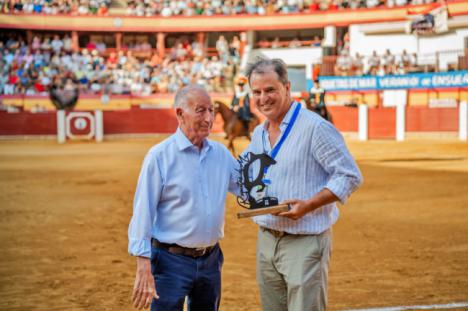 Borja Jiménez se consagra en su estreno en la feria taurina de Roquetas