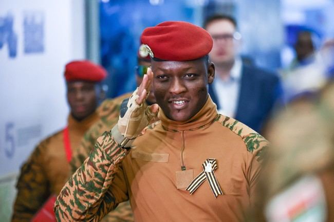 Burkina Faso legisla penas de cárcel para la homosexualidad