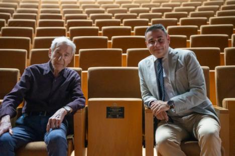 José Sacristán y Ana Marzoa muestran su calidad interpretativa en ‘La Colección’ en Roquetas de Mar