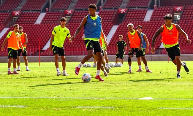 Convocatoria lista para el duelo en León