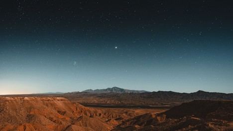 Planetas visibles a simple vista en 2026: guía para principiantes