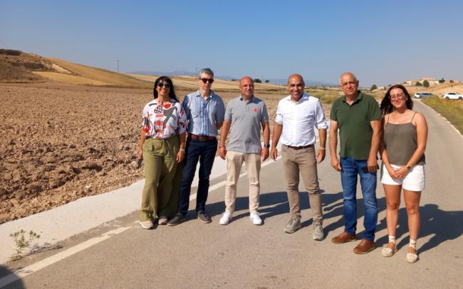 Mejoran caminos rurales en María con 713.000 euros de inversión