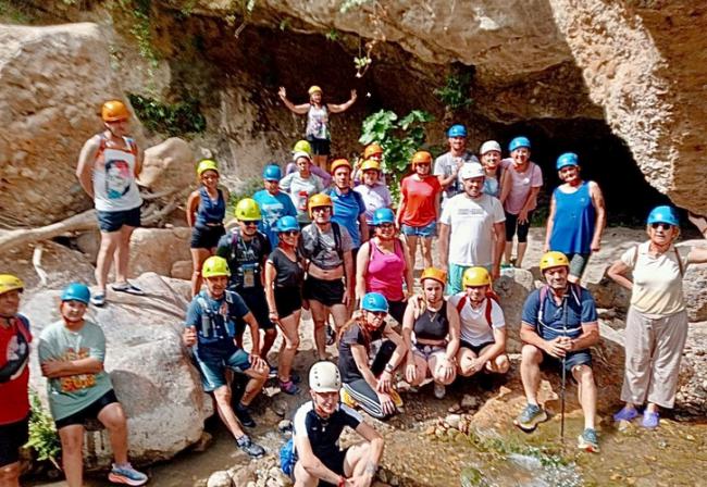 Treinta dalienses disfrutan de una jornada en Las Canales de Padules