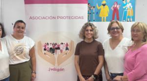 UGT Almería apoya a la Asociación Protegidas