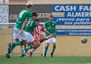 Betis y Almería se ven las caras en un fin de semana atípico
