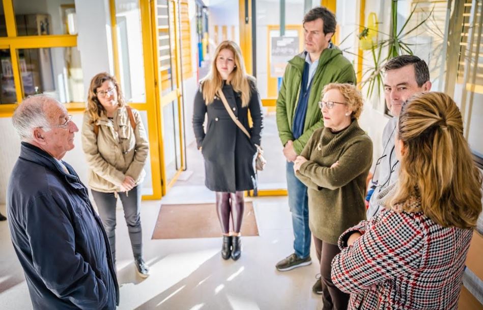 El alcalde visita el CEIP La Romanilla por las obras del Plan de Mantenimiento