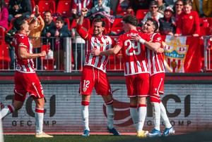 Almería vuelve a brillar con un 4-2 ante Ceuta