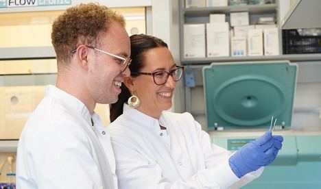 Investigadores andaluces desarrollan tijeras moleculares para combatir coronavirus en Granada