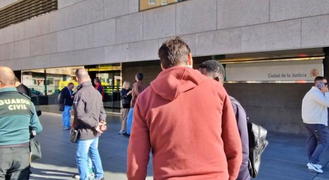 Caso Mascarillas: Políticos, familiares, empresarios y un funcionario