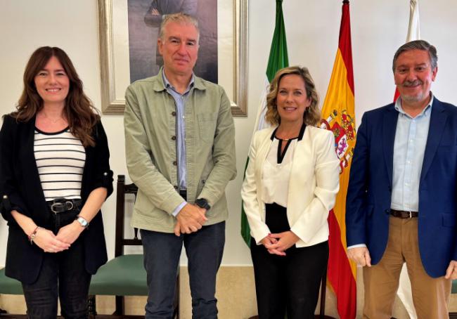 El Ayuntamiento de Almería renueva colaboración con el Instituto Balmis