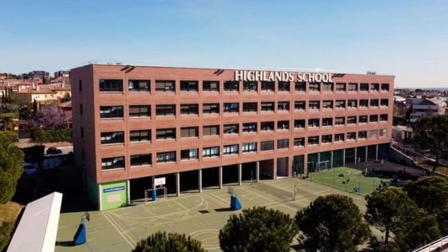 Padres piden anular curso sobre abusos en colegio de Madrid tras caso de cura investigado