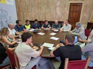 Subdelegado del Gobierno asiste a reunión sobre OPE