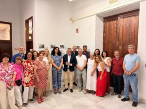 Diputación repasa en imágenes cuatro décadas de lucha y apoyo frente a las adicciones