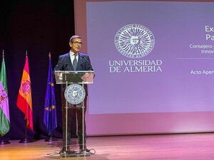 Paradela aboga por vincular la financiación pública universitaria a indicadores y objetivos