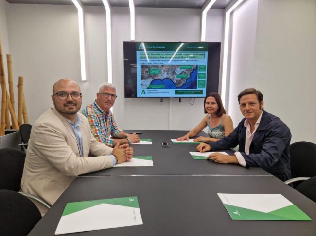 El Consorcio de Transporte invierte 190.000 euros en las paradas
