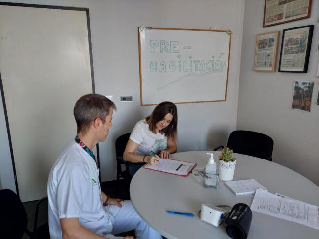 Hospital de Poniente pone en marcha una consulta de Prehabilitación Quirúrgica
 