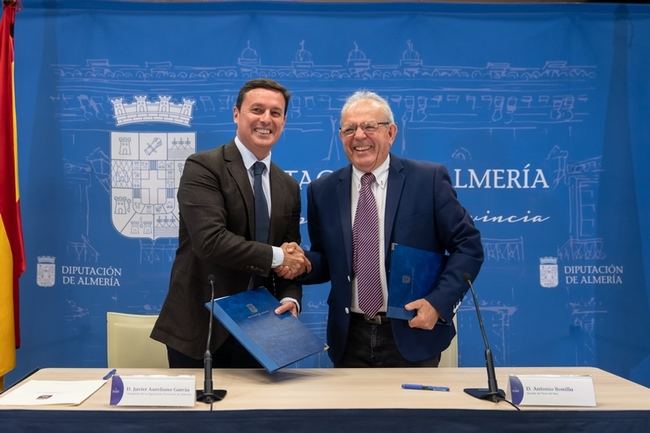 Vícar contará con una nueva Escuela de Música gracias a un convenio entre Diputación y Ayuntamiento