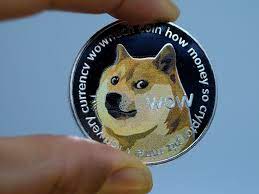 India podría prohibir las criptomonedas – BTC y DOGE bajan hasta 20%
