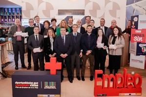 Cruz Roja reconoce a empresas de Almería por su apoyo social y compromiso sostenible