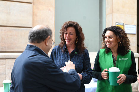 Almería se une en solidaridad contra el cáncer