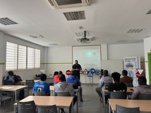 Talleres de Educación Vial para Inmigrantes en Vícar