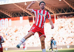 Almería suma y sigue: 2-0 en casa