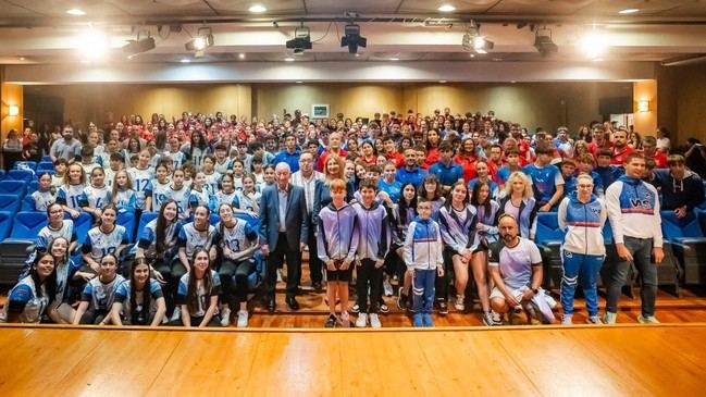 Roquetas de Mar premia a sus mejores deportistas y clubes de la temporada
