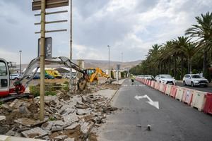 El Puerto derriba el muro que le separaba de la ciudad