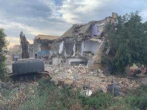 Almería inicia demolición para zona verde en Madre María Aznar