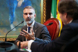 Fernández-Pacheco sitúa el agua en el centro de las políticas del Gobierno andaluz