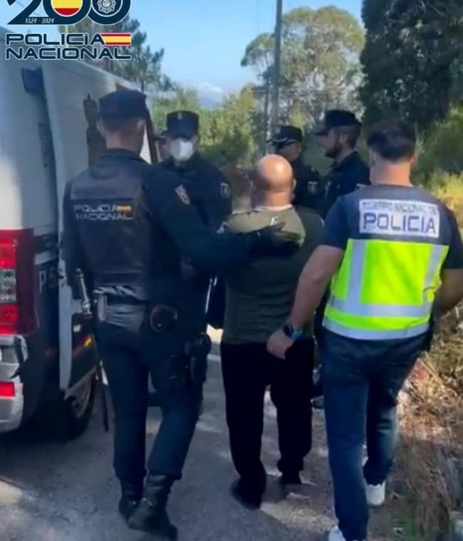 Detenidos tres hombres por asaltar y golpear a un anciano en Vigo