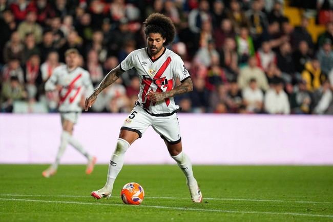 Futbolista Aridane Hernández arrestado por accidente y exceso de alcohol