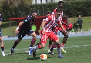Almería B cede puntos en el último suspiro