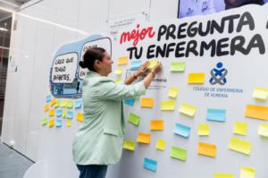 Almería rinde homenaje al corazón de su sanidad en la Semana de la Enfermería