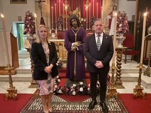 Diego Cruz celebra el 25º aniversario de la hermandad Rosario del Mar