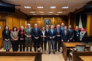 La consejera de Educación visita la Diputación de Almería para impulsar proyectos educativos