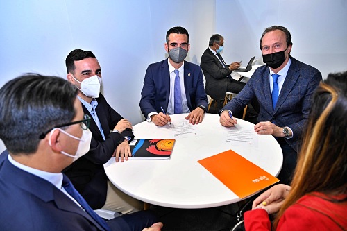 Almería renueva en FITUR el convenio con la plataforma Movelia
