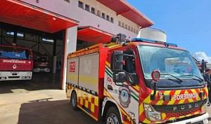 Incendio en Cádiz deja dos afectadas por humo